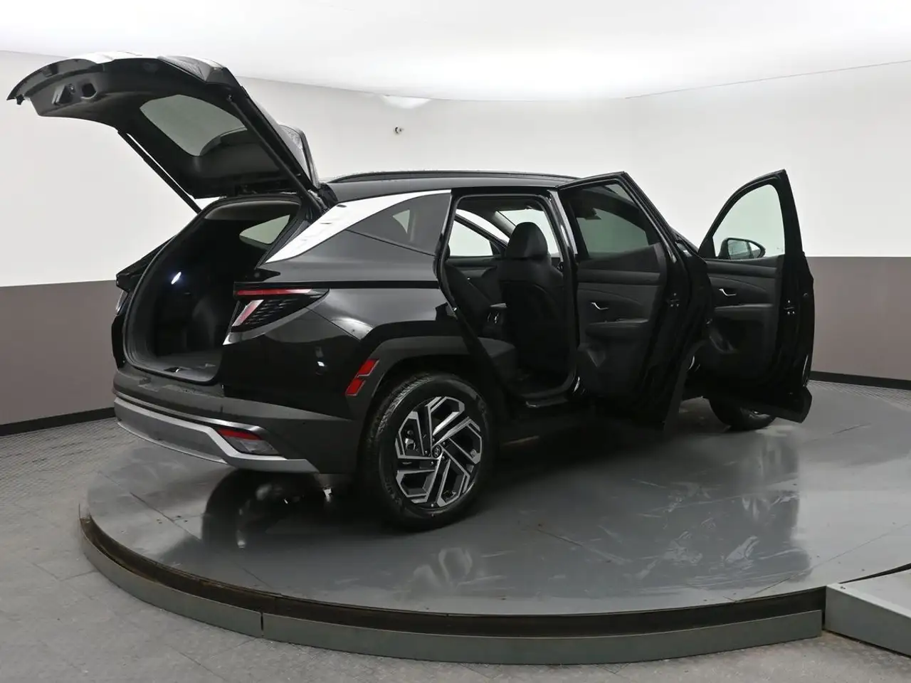 Hyundai TUCSON снимка Hyundai TUCSON