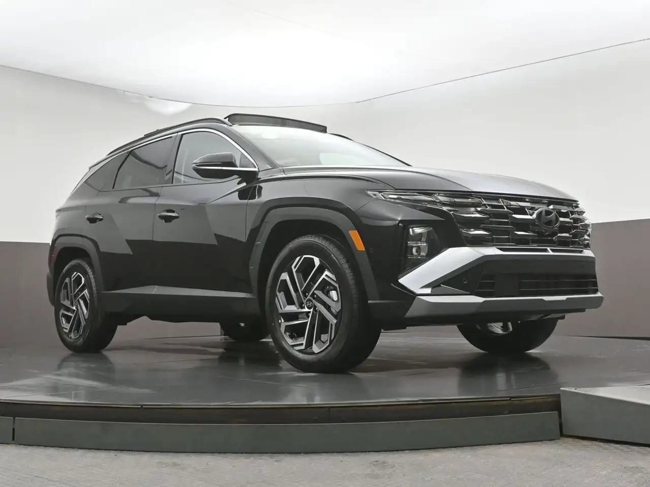 Hyundai TUCSON снимка Hyundai TUCSON