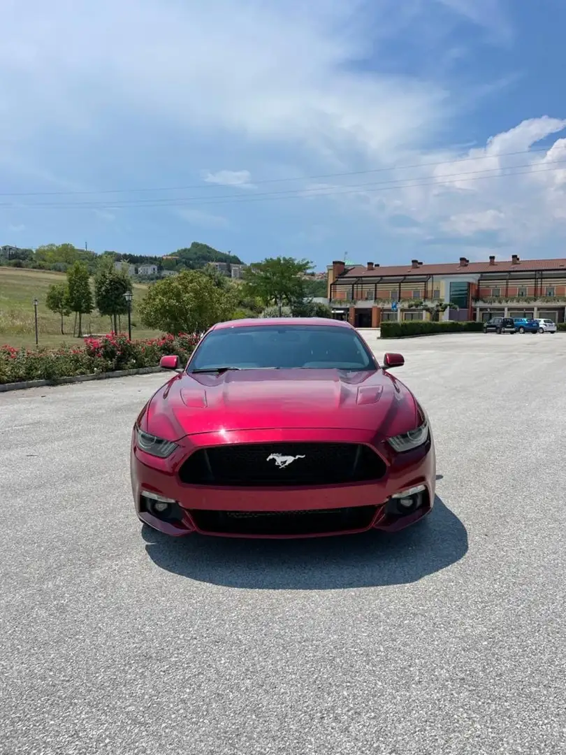 Ford Mustang Fastback 5.0 ti-vct V8 GT 421cv auto Rouge - 2