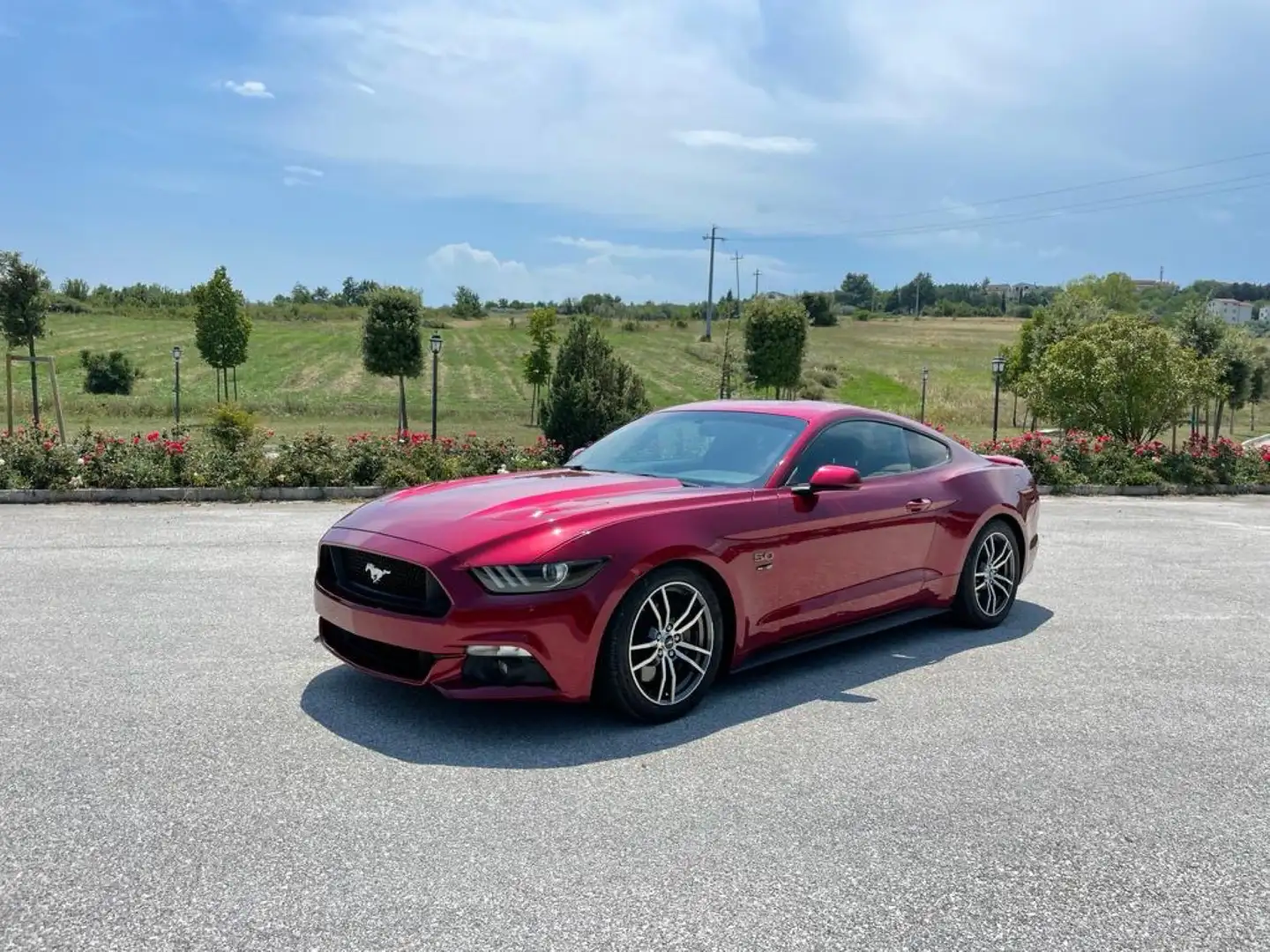 Ford Mustang Fastback 5.0 ti-vct V8 GT 421cv auto Rosso - 1