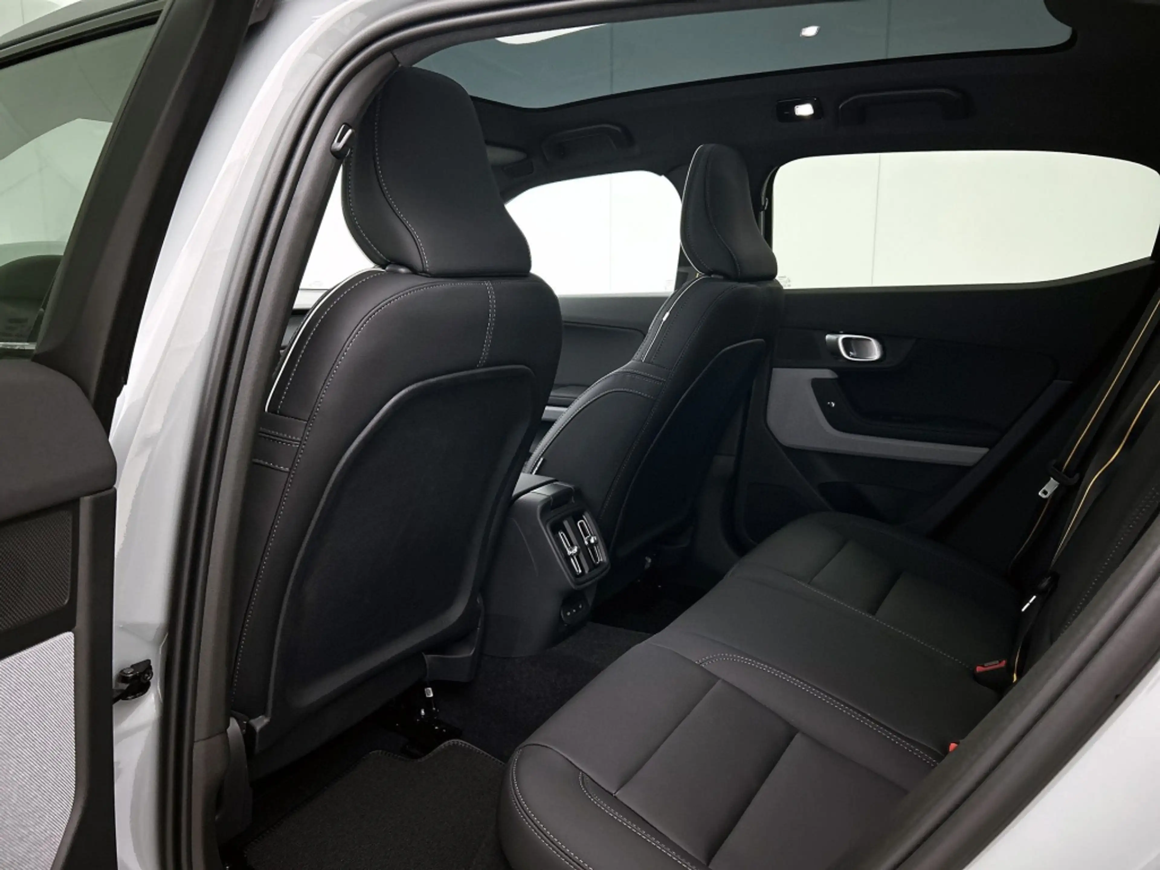 Polestar 2 Long range single motor | Prime | PRO Nieuw uit vo — photo 5