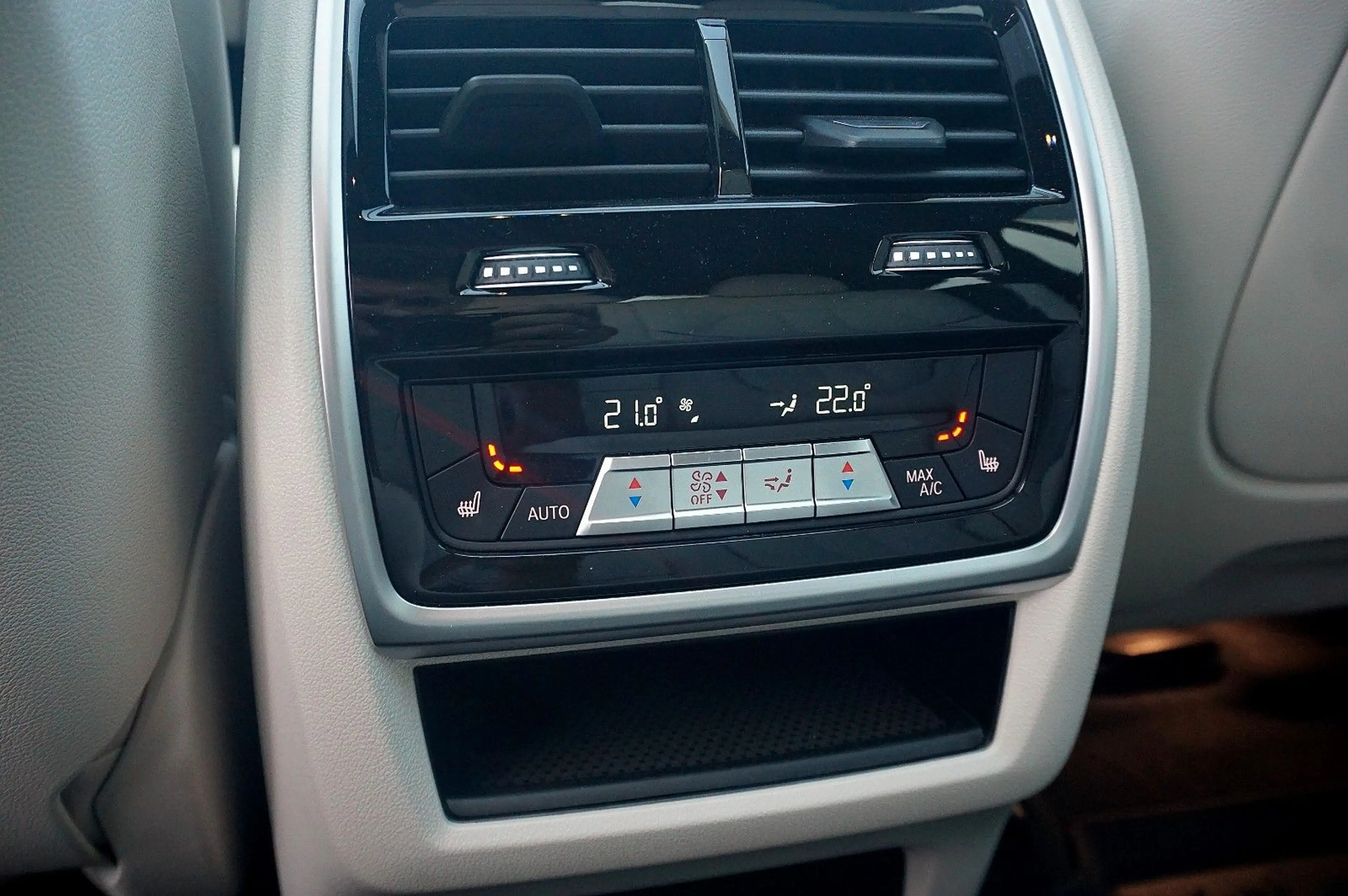 BMW X6 40xd *UNFALLFREI *3x M SPORT *22 ZOLL *1.HAND — photo 33