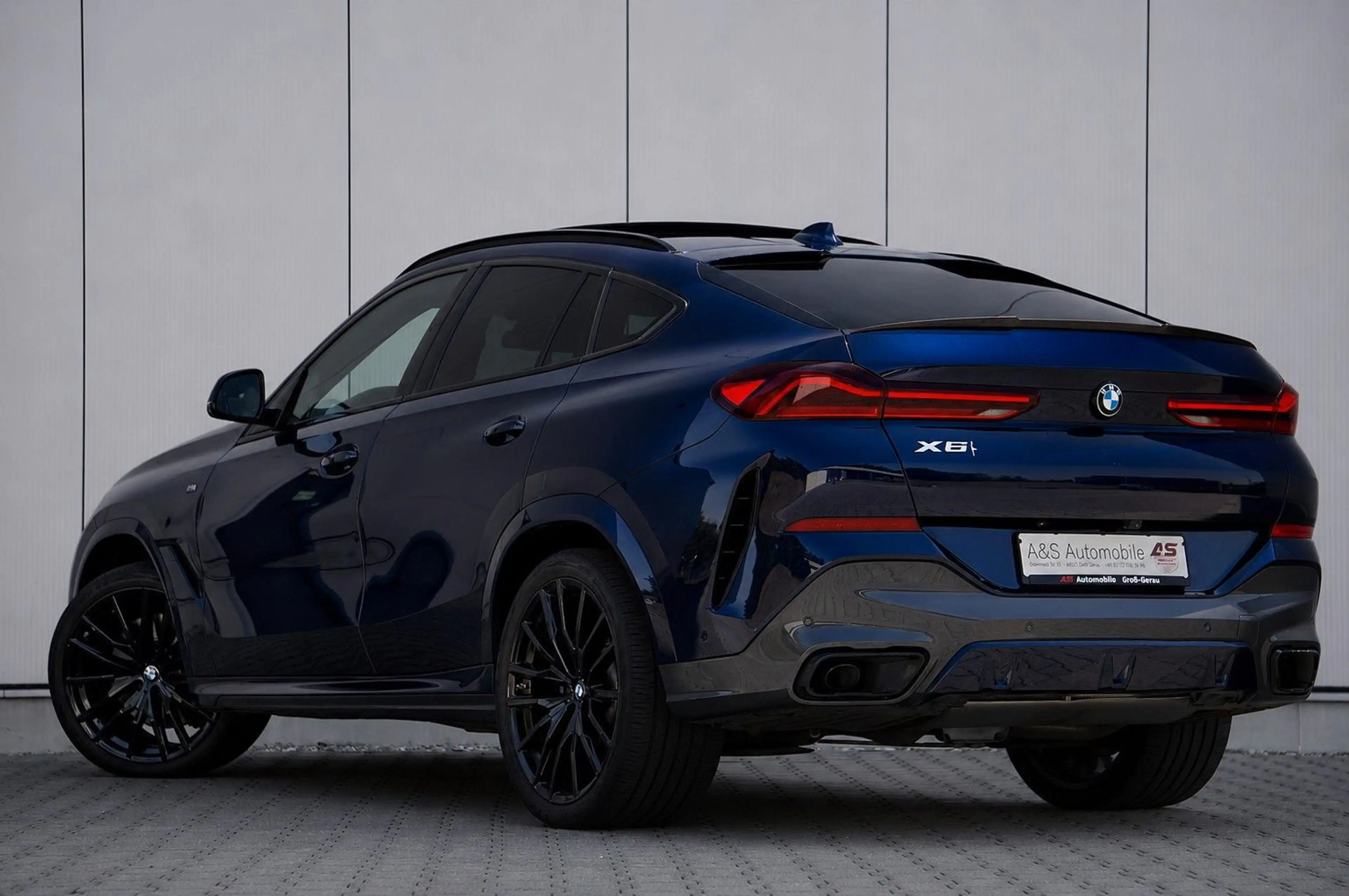 BMW X6 40xd *UNFALLFREI *3x M SPORT *22 ZOLL *1.HAND — photo 8