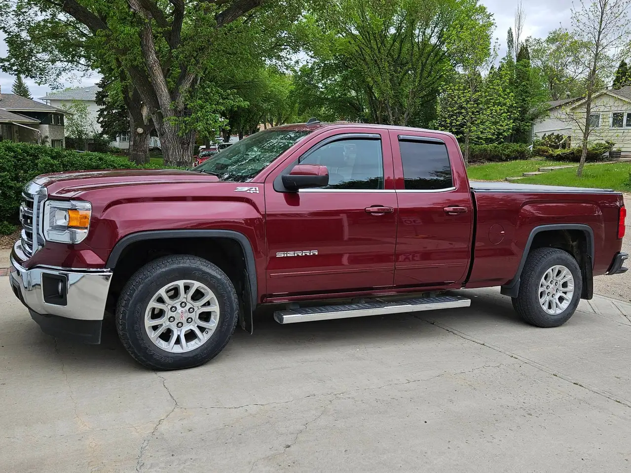 GMC Sierra 1500 photo GMC Sierra 1500