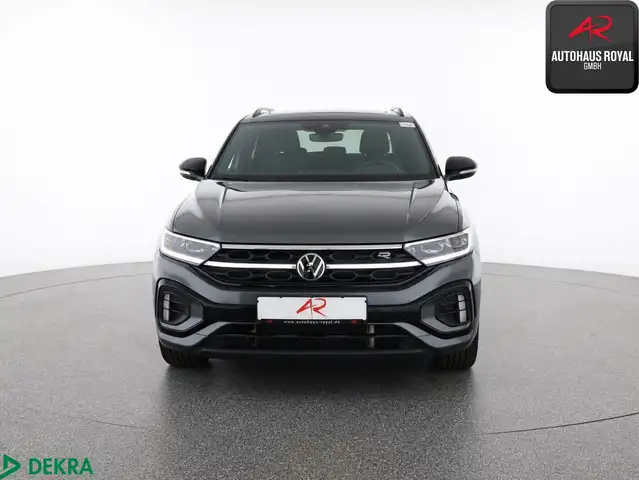 Volkswagen T-Roc view 8