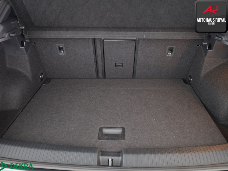 Volkswagen T-Roc 2.0 TSI 4M R LINE PANO,KEYLESS,ACC,MASSAGE — photo 9
