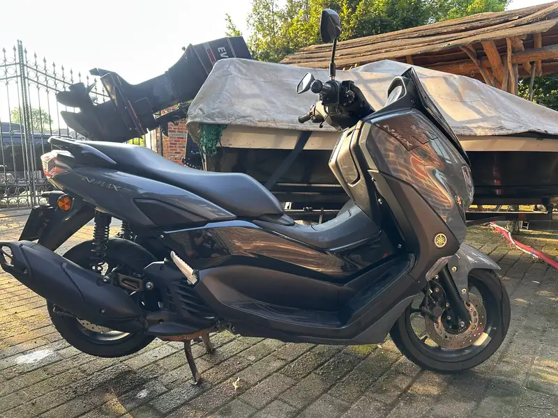 Yamaha NMAX 125 - foto 5