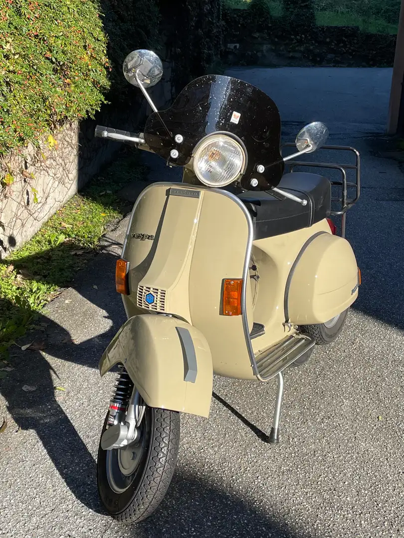 Vespa P 200 E Beżowy - 1