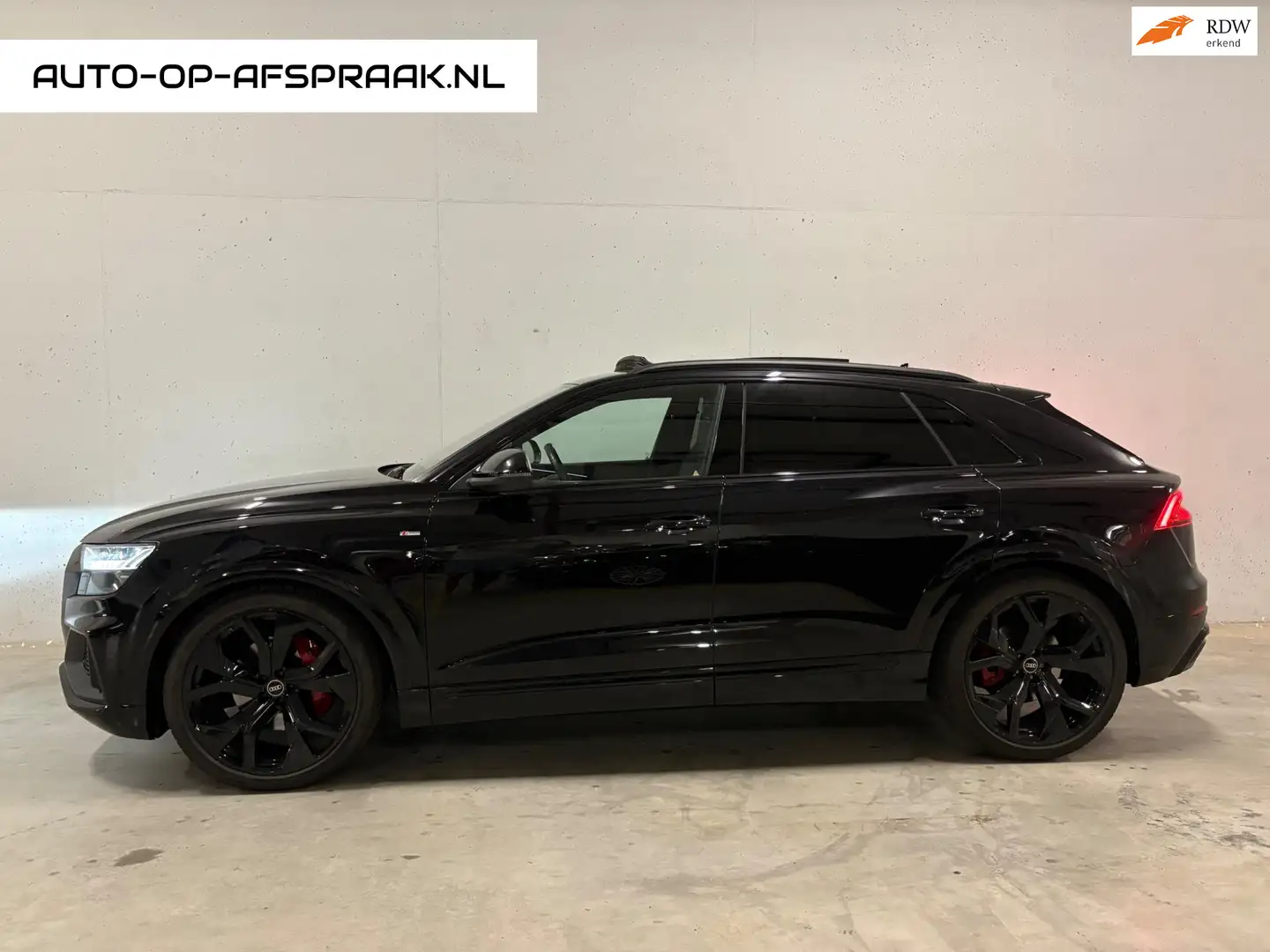Audi Q8 55 TFSI quattro S-Line B&O Pano Trekhaak Leer Noir - 1