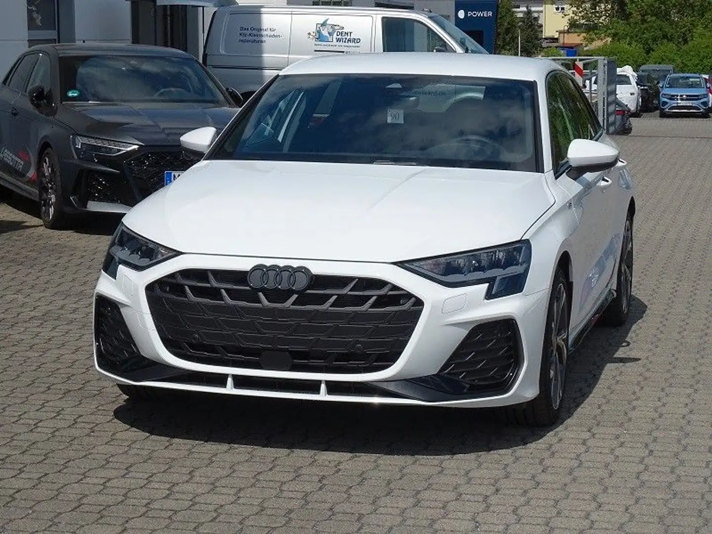 Audi A3 Sportback 35 TFSI S tronic S line Wit - 2