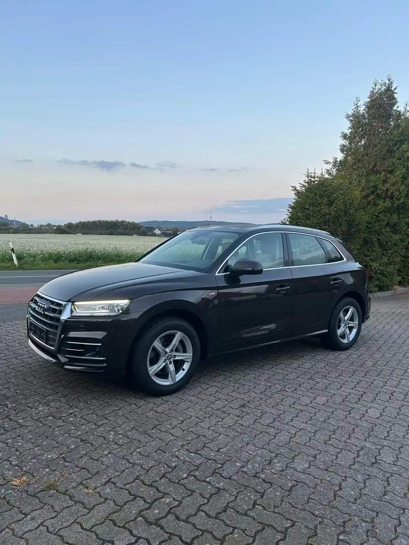 Audi Q5 50 TDI quattro sport Braun - 1