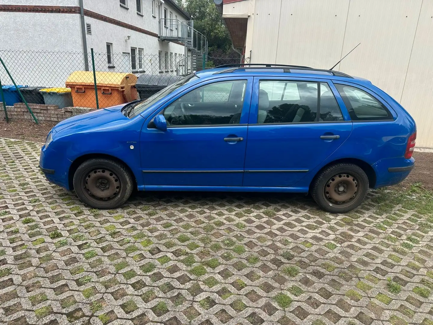 Skoda Fabia Combi Classic*TÜV 03/2027* Blue - 2