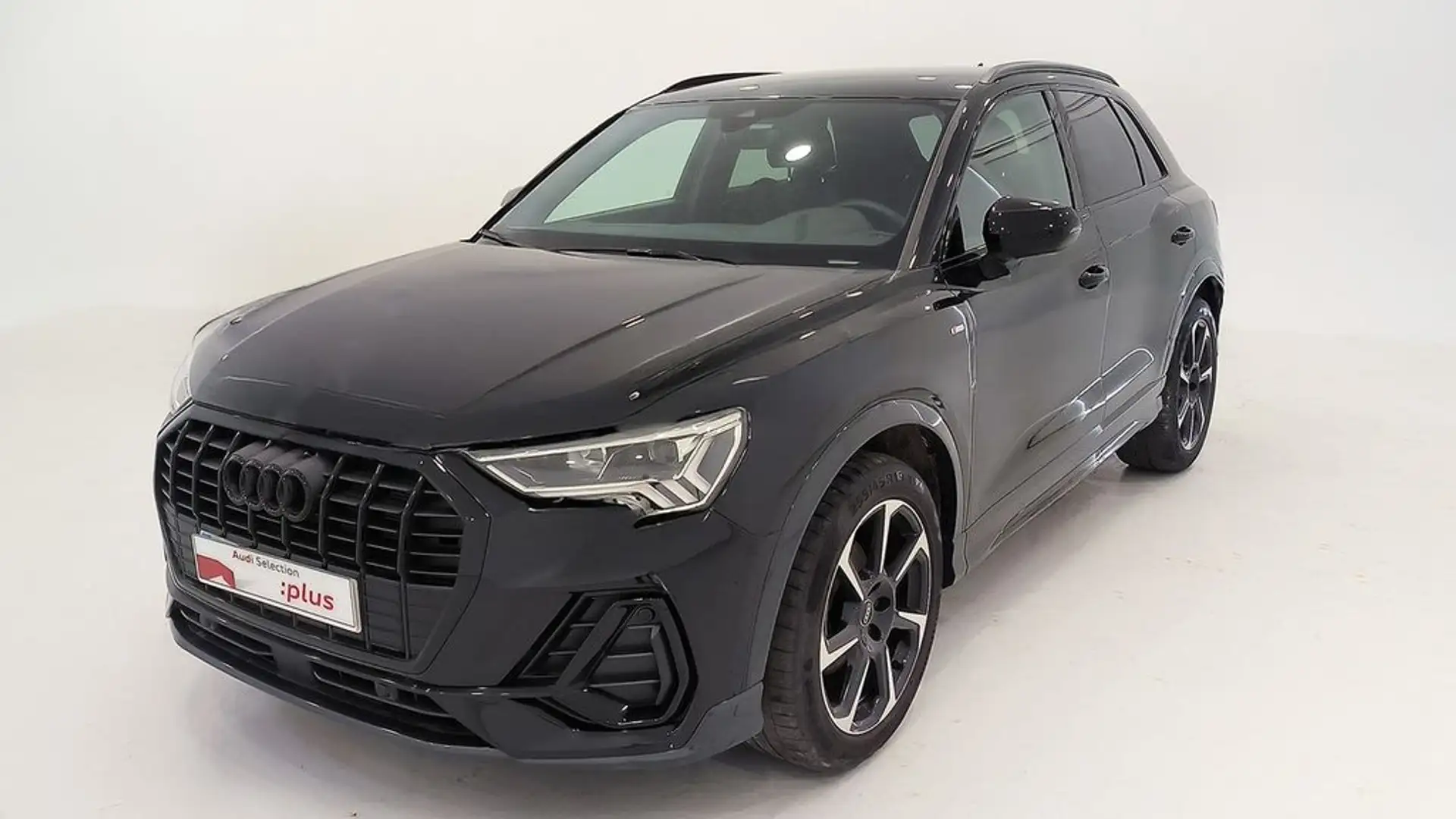 Audi Q3 Black line 35 TFSI 110kW (150CV) S tron Negro - 1