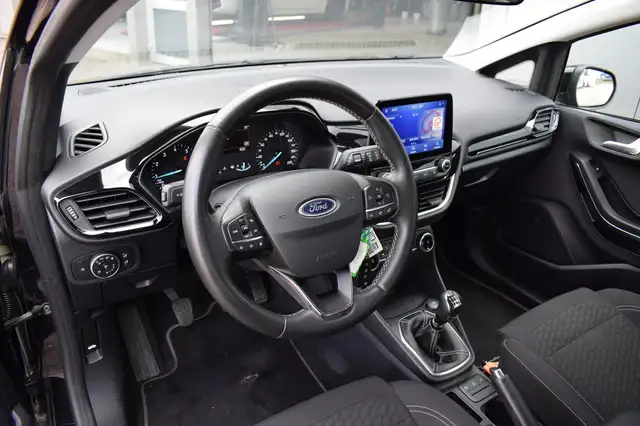 Ford Fiesta view 4