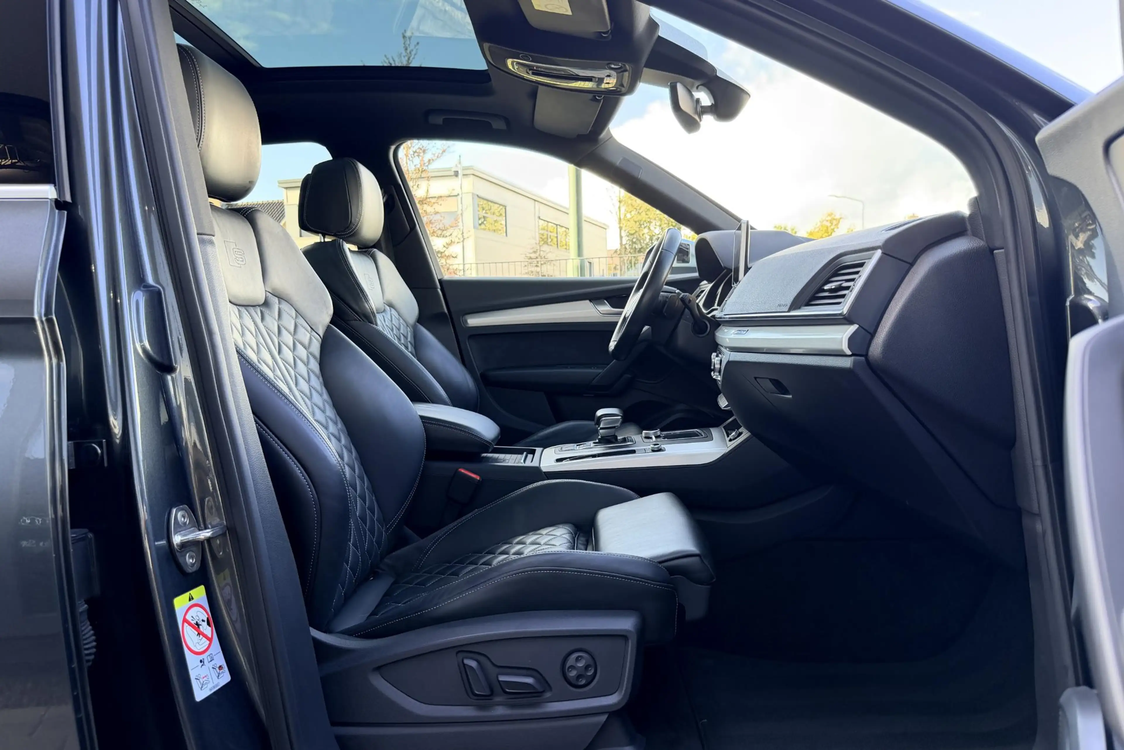 Audi SQ5 3.0 TFSI Quattro Pano Lucht RS Leder Matrix B&O — photo 13