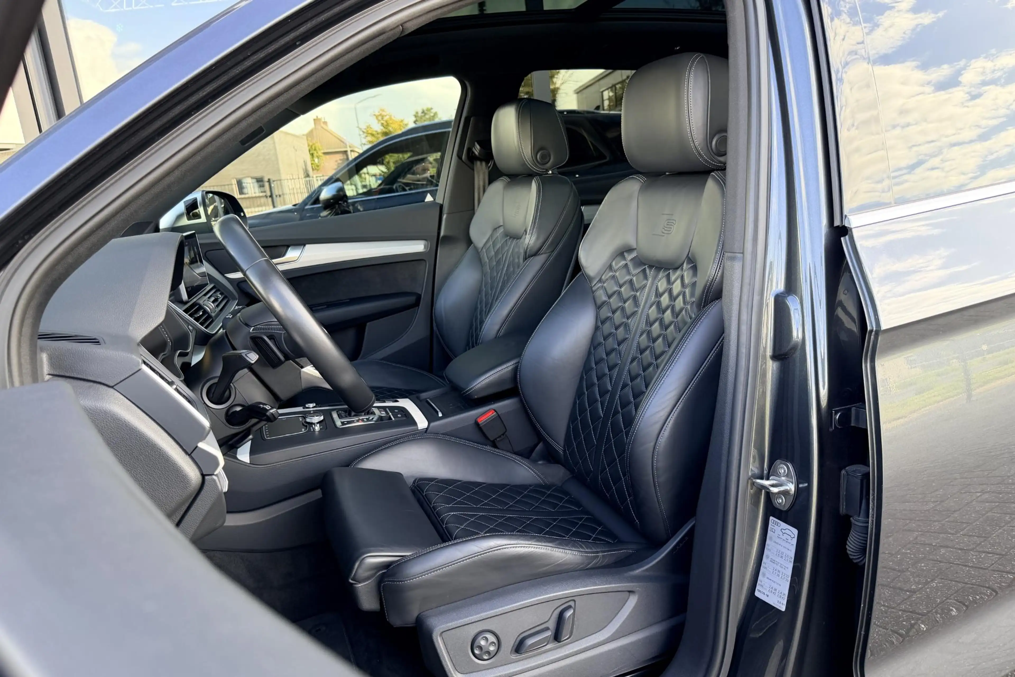 Audi SQ5 3.0 TFSI Quattro Pano Lucht RS Leder Matrix B&O — photo 12