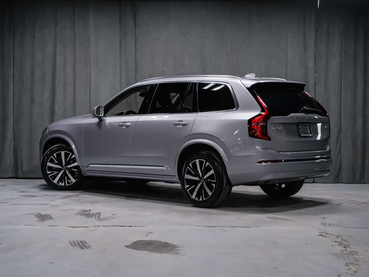 2026 Volvo XC90 B6 CORE BRIGHT alt 4