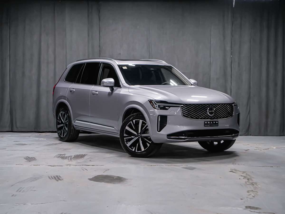 2026 Volvo XC90 B6 CORE BRIGHT alt 2