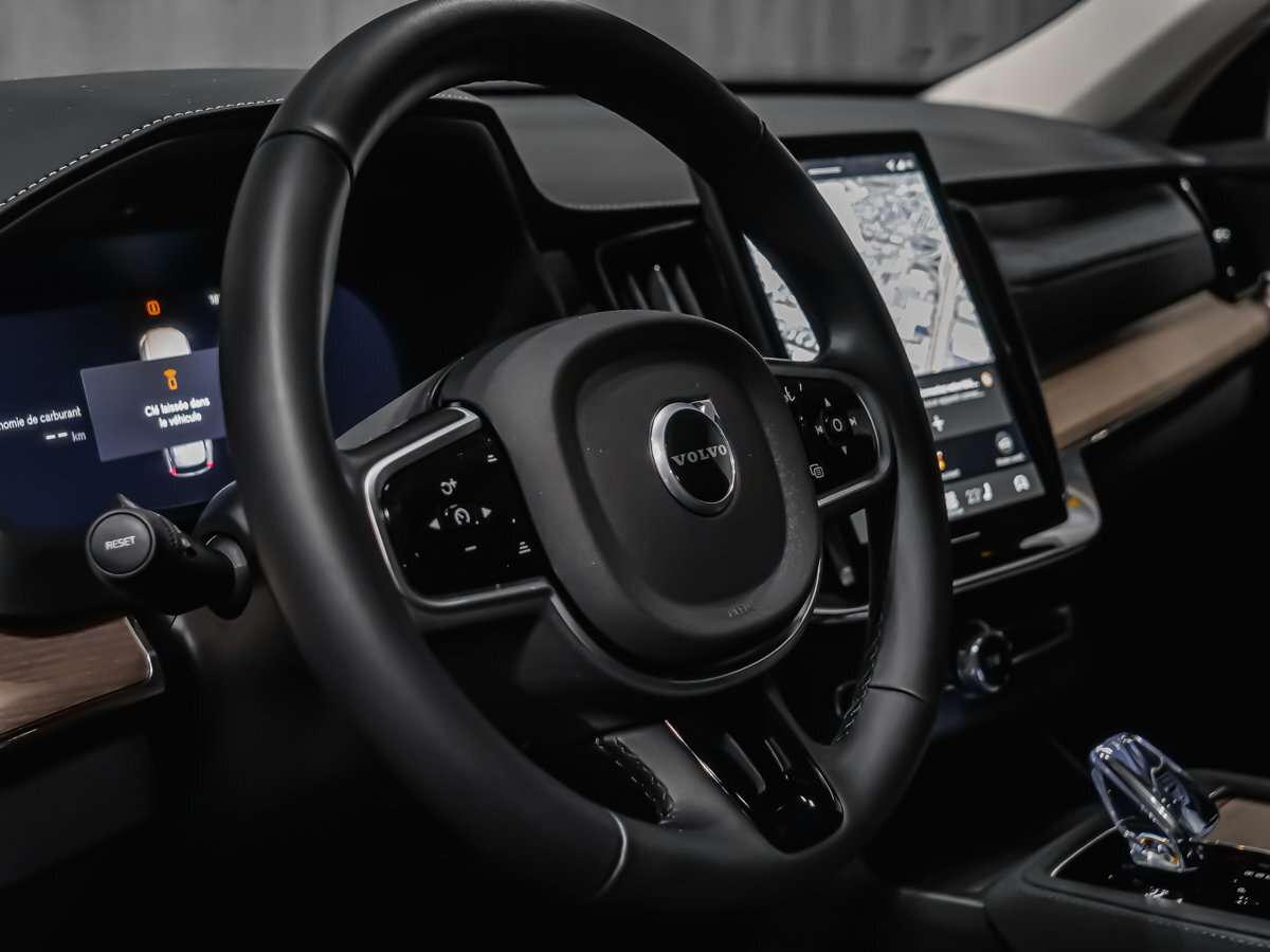 2026 Volvo XC90 B6 CORE BRIGHT thumb 9