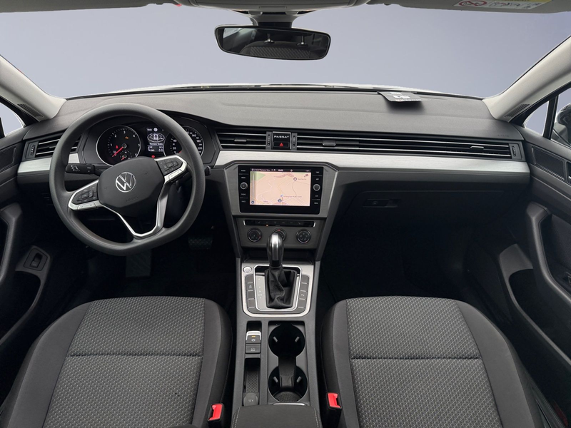 Volkswagen Passat Variant Conceptline 110kw +DSG+ 8xRäder — photo 11