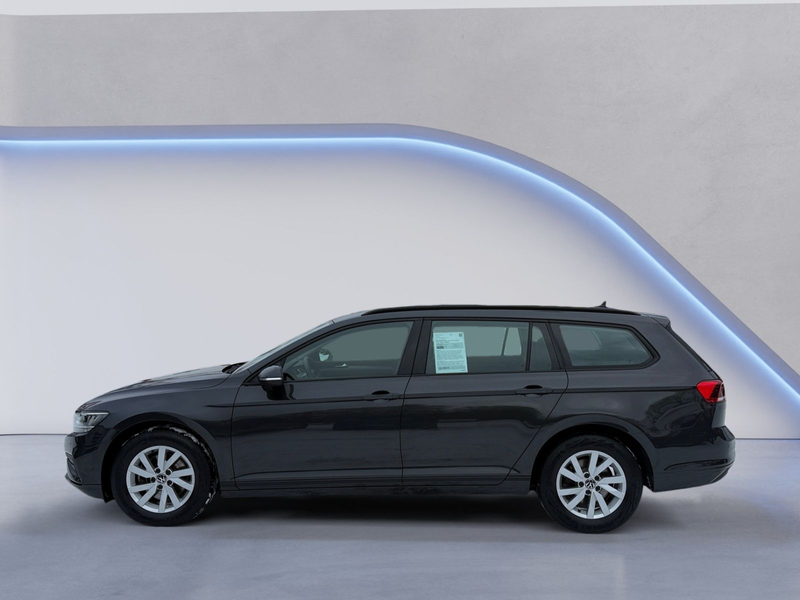 Volkswagen Passat Variant Conceptline 110kw +DSG+ 8xRäder — photo 2