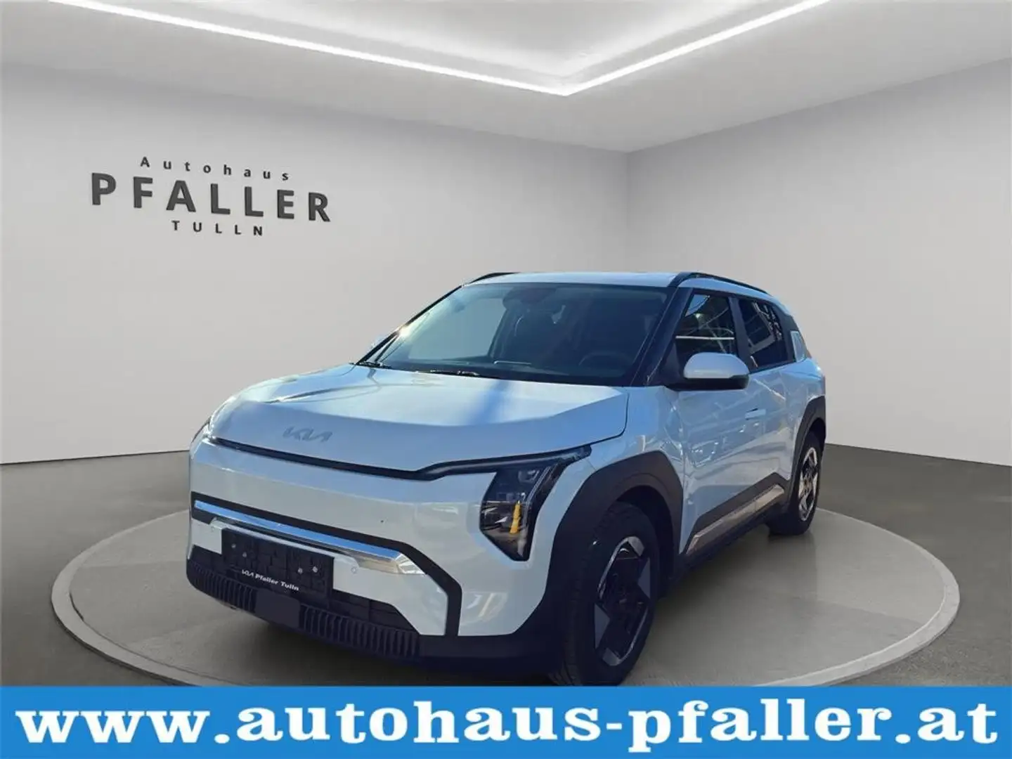 Kia EV3 FWD 81,4kWh Long Range Earth Weiß - 1
