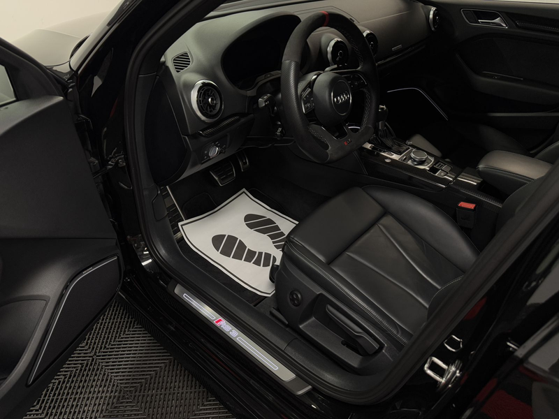 Audi TT RS 3 2.5 TFSI quattr*VIRTUAL*B&O*NON OPF*SCHALE* — photo 14