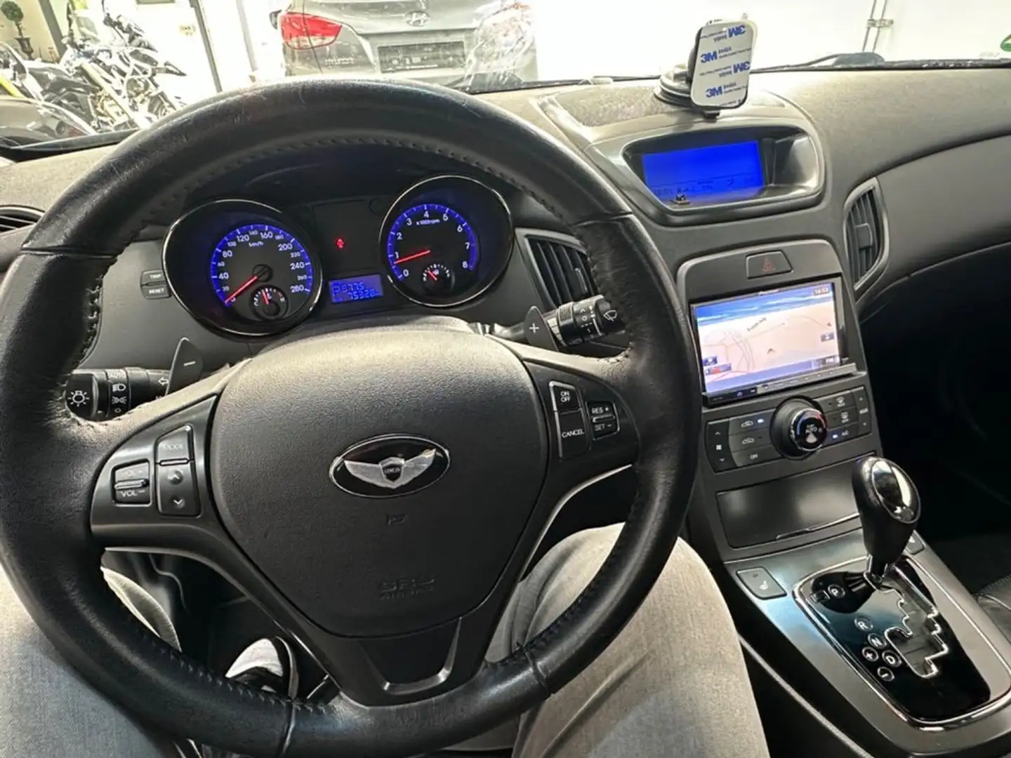 Hyundai Genesis Coupe 3.8 V6 Sport Negru - 1