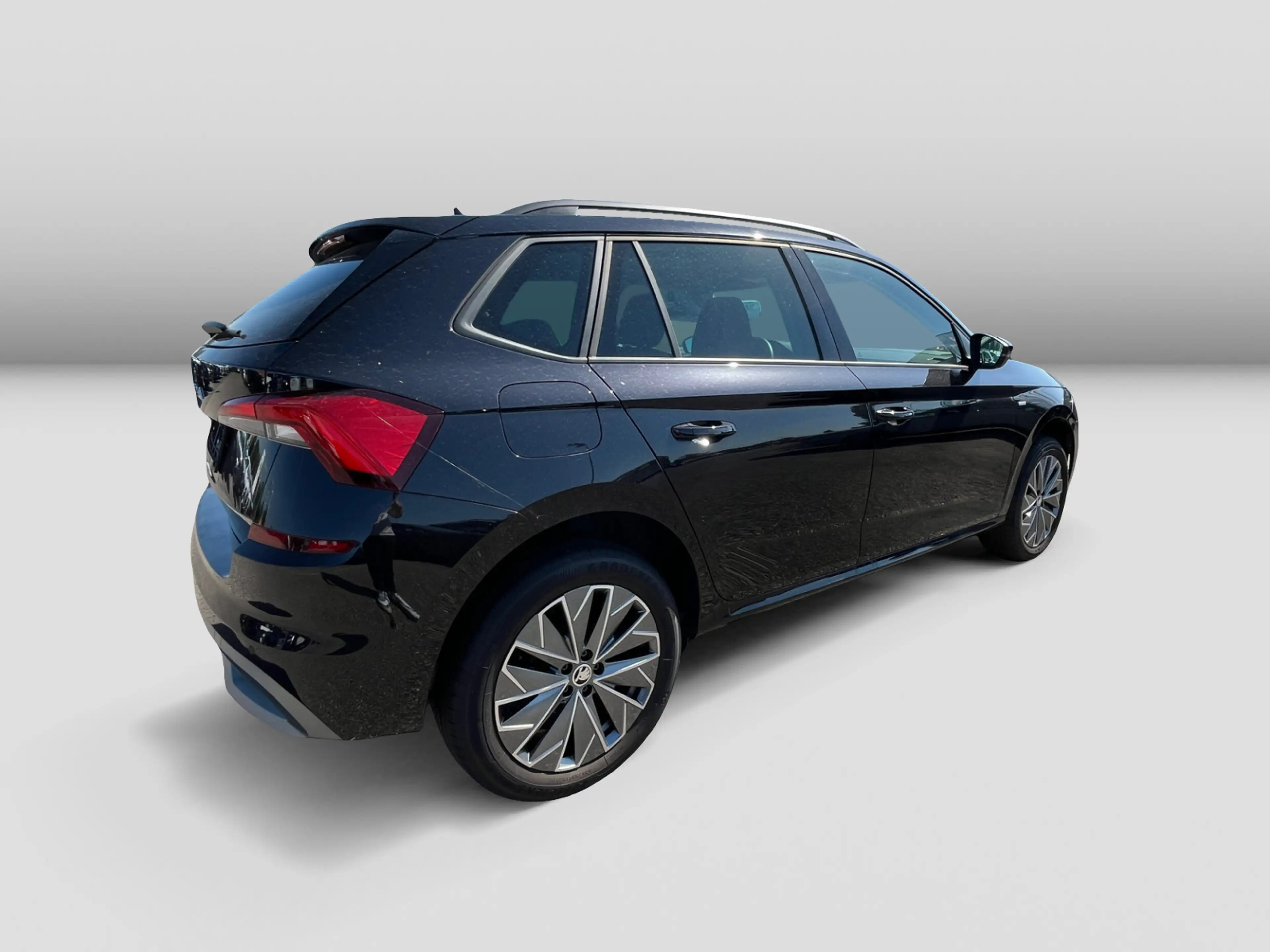 Skoda Kamiq Tour 1.0TSI AHK Cam PDCv/h LED Climatr SHZ — photo 4