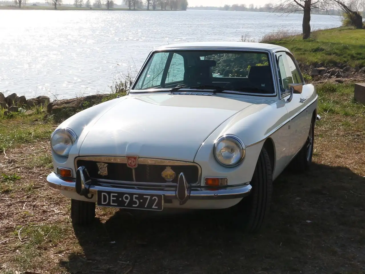 MGB GT, foto 1