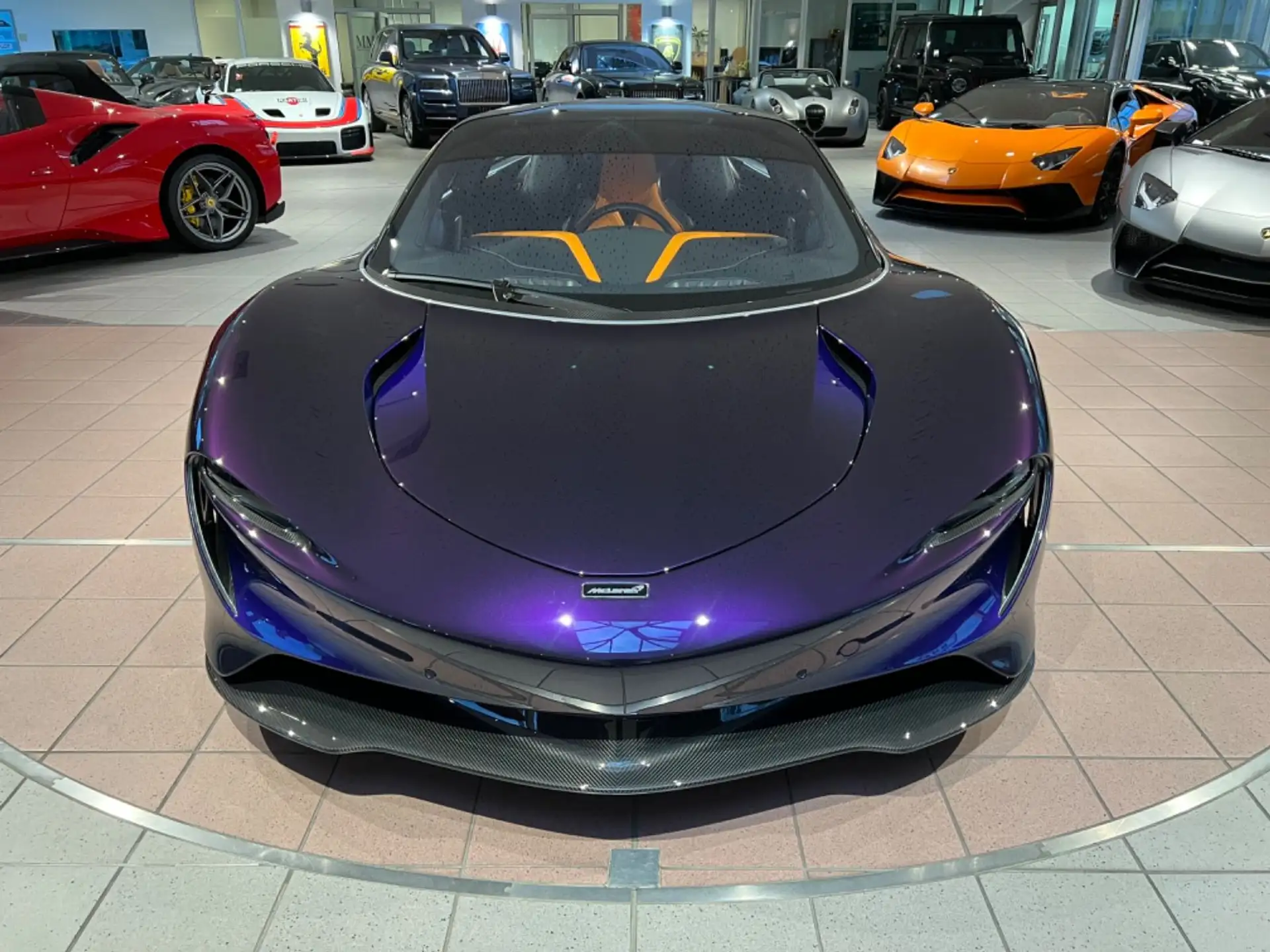 맥라렌 Speedtail 2022 보라 사진 4