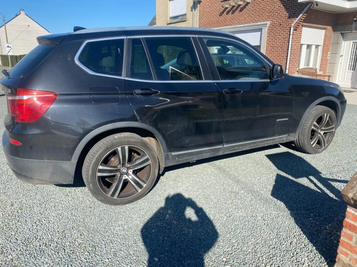BMW X3 xDrive 20dA Noir - 1