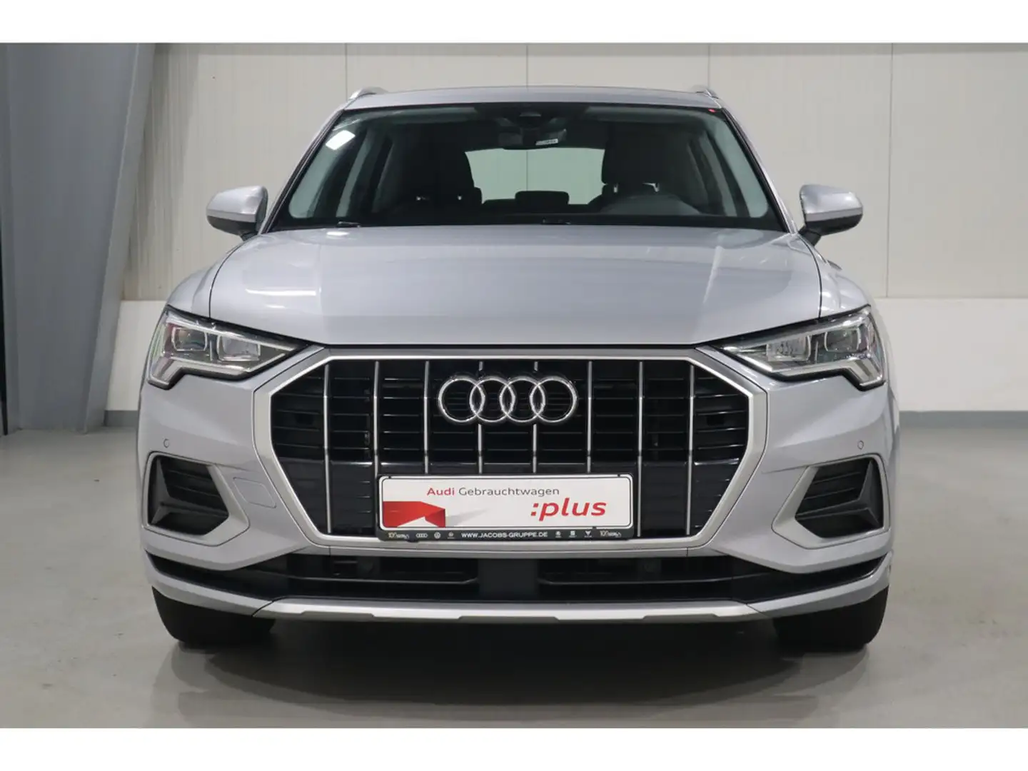 Audi Q3 35 TFSI advanced LED*Kamera*Navi * Silber - 2