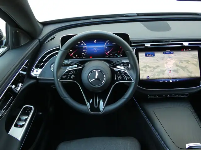 Mercedes-Benz E 220 d 4M T-Modell +360°+DigiLight+AHK+Ambiente Ansicht 18