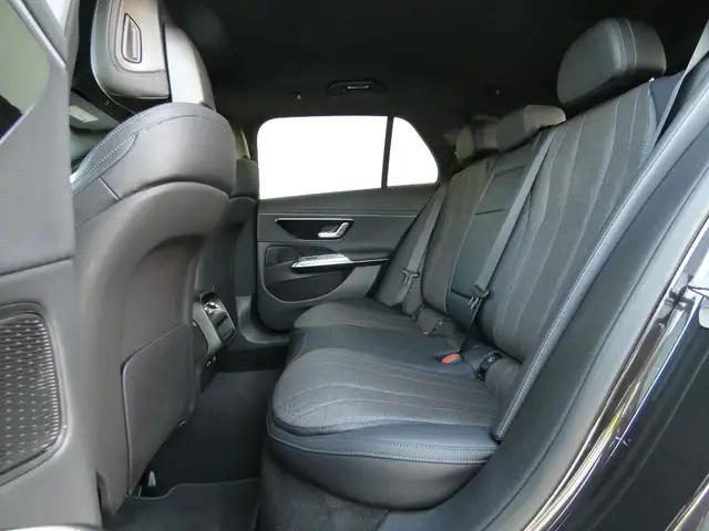 Mercedes-Benz E 220 d 4M T-Modell +360°+DigiLight+AHK+Ambiente Ansicht 14