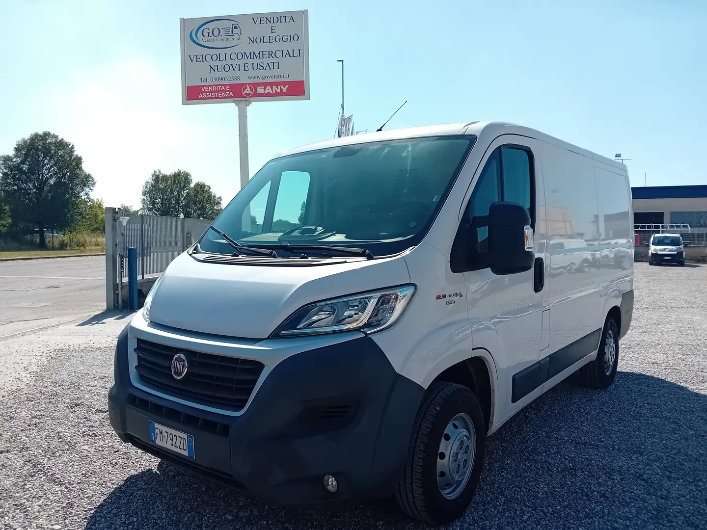 Fiat Ducato 2.3MJET 130CV EURO6B L1H1 CON ALLESTIMENTO INTERNO Bianco - 1