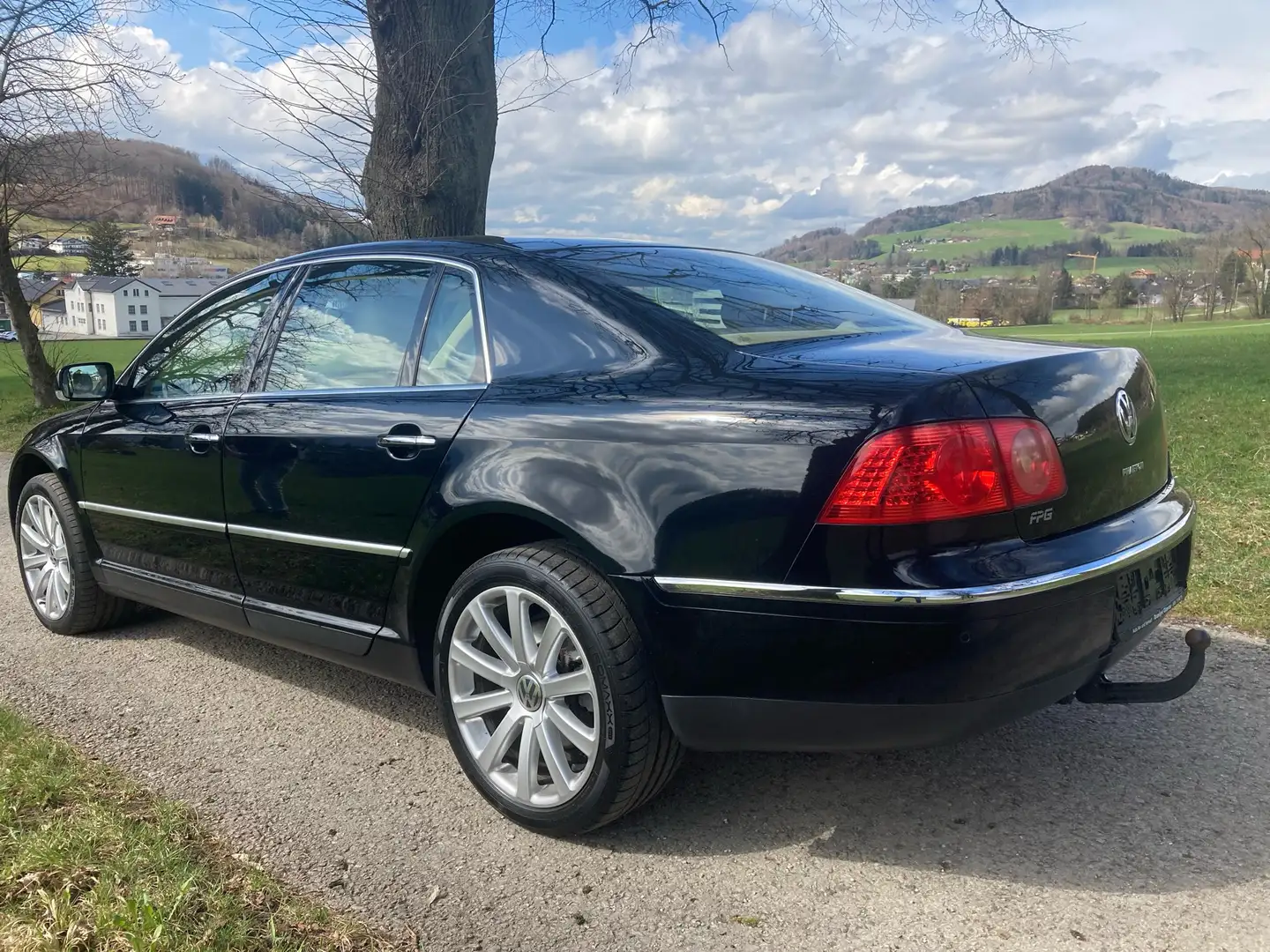 Volkswagen Phaeton V6 TDI 4motion Leder beige, PDV, Serviceheft VW Černá - 2