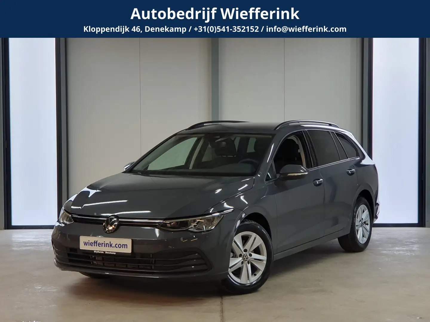 Volkswagen Golf Variant 1.0 eTSI Life DSG Acc Navigatie Camera Stoelverw. Grijs - 1