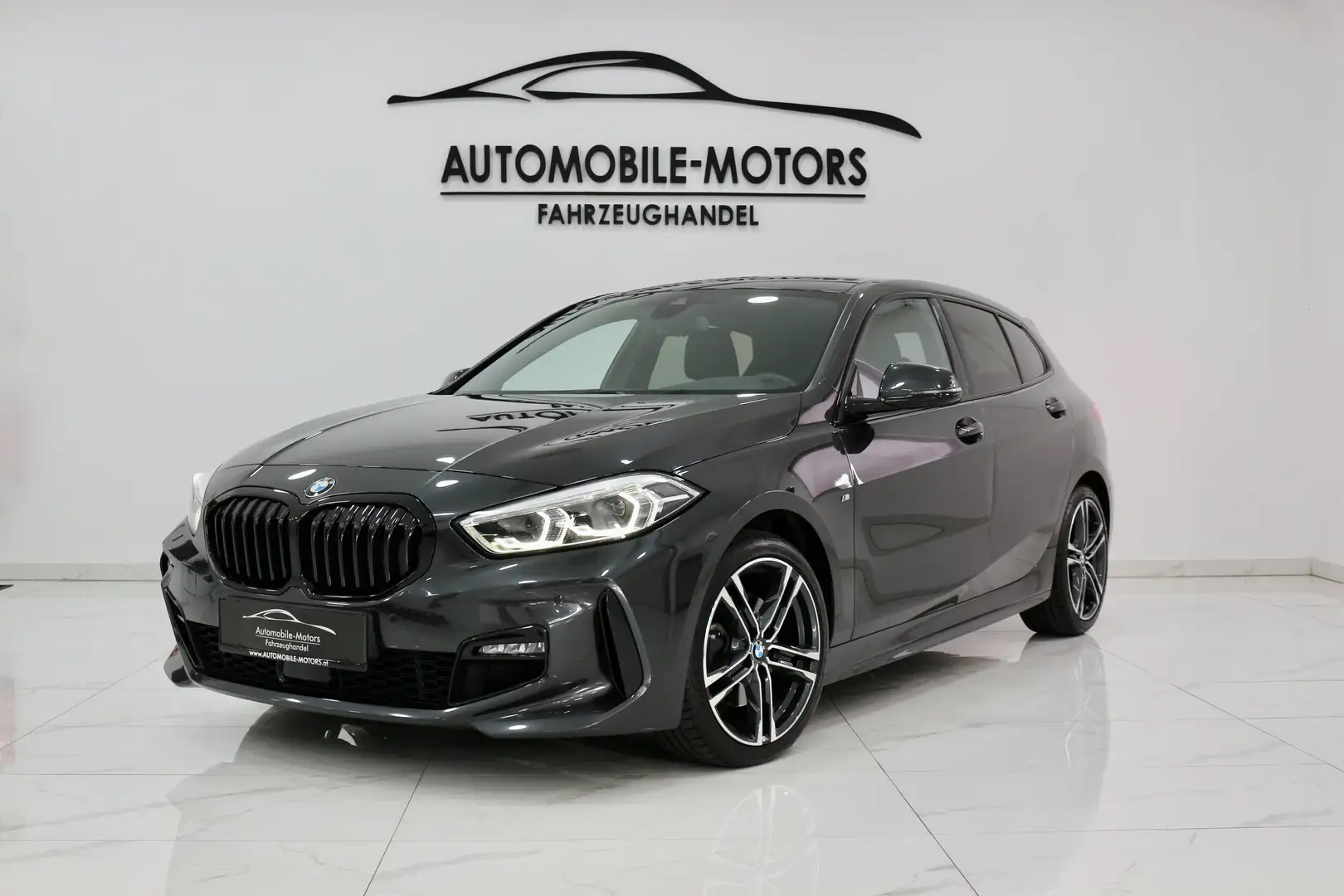 BMW 118 118 d M-Sport*Individual*LED*Kamera*18Zoll Grau - 2