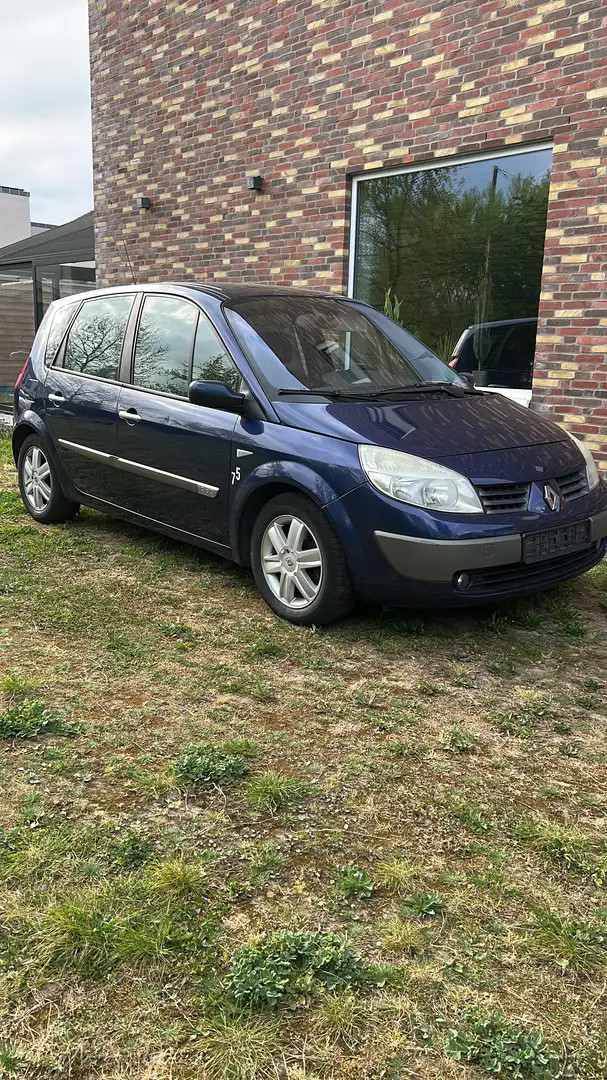 Renault Scenic 1.9 dCi Confort Privilege - 1