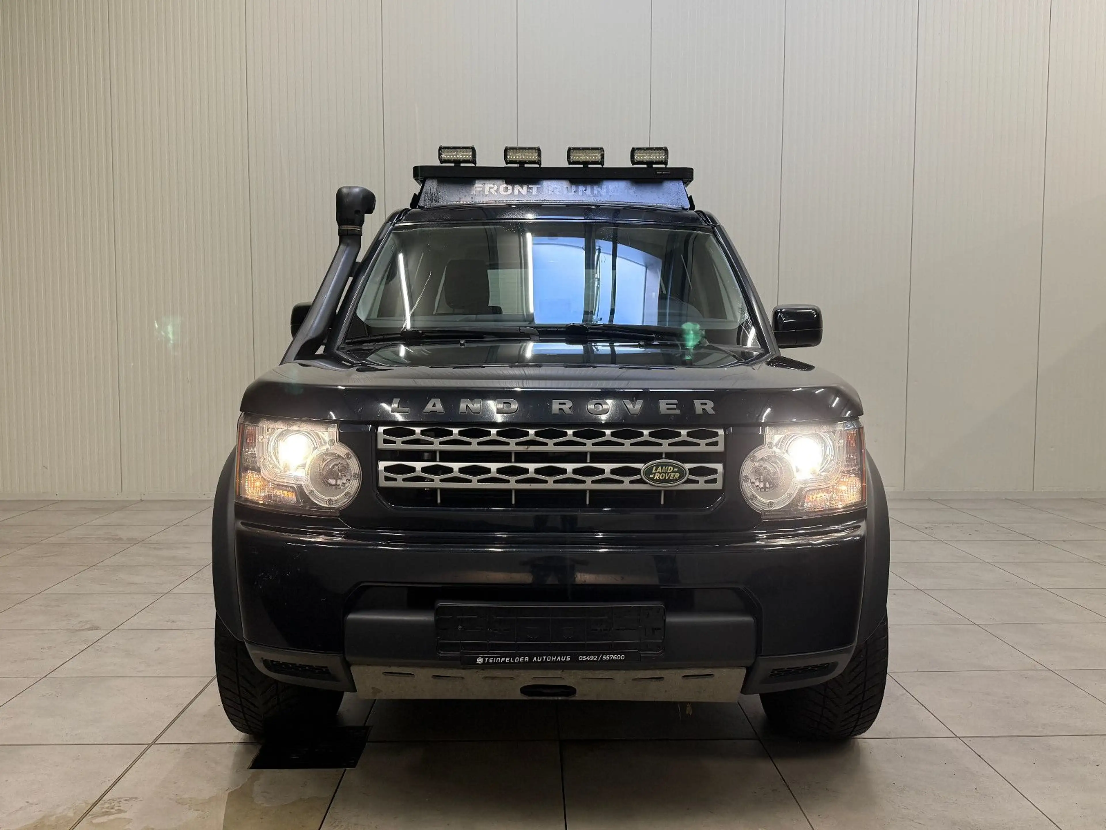 Land Rover Discovery 2.7 TDV6 S 4X4 — photo 2