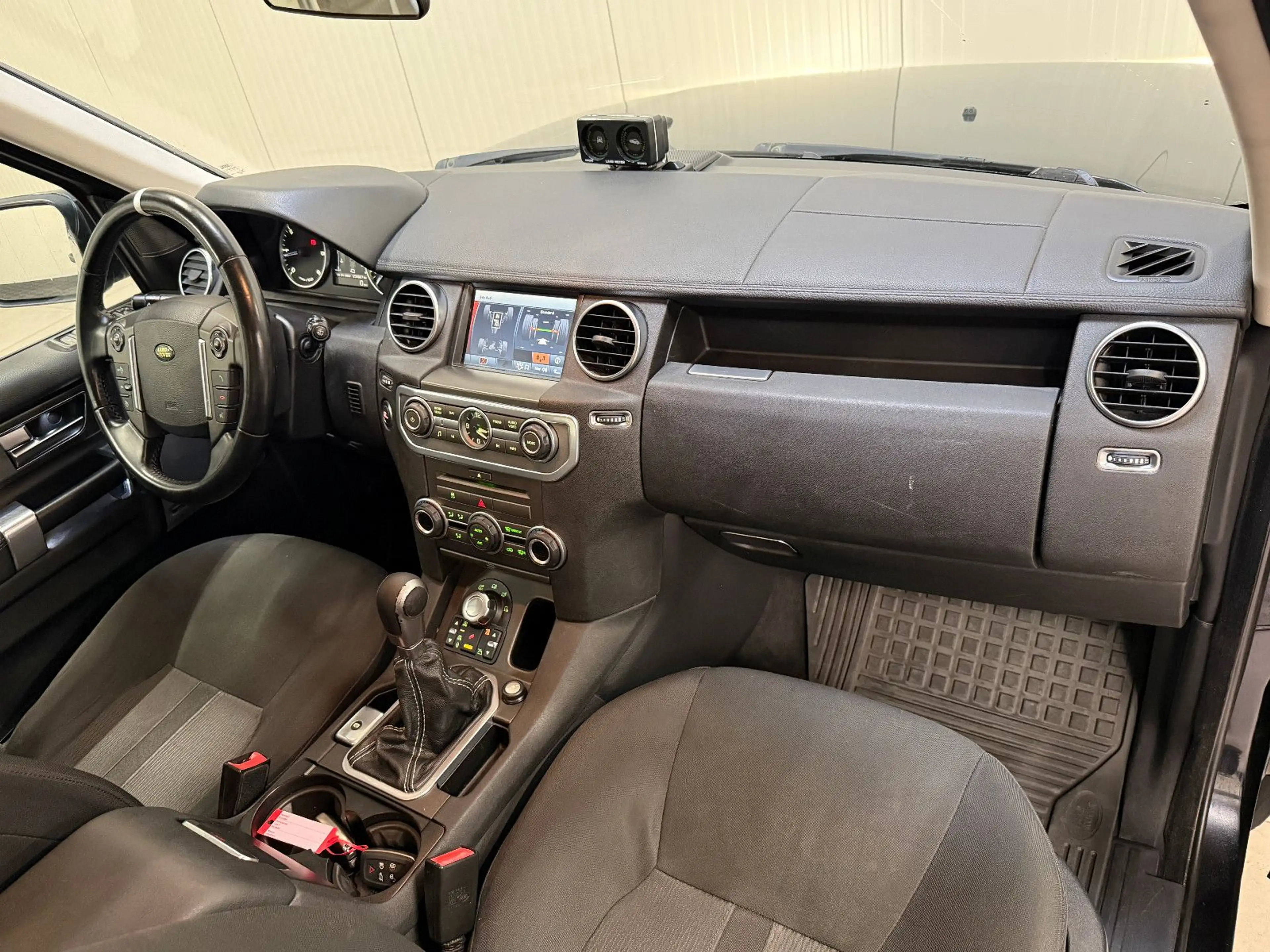 Land Rover Discovery 2.7 TDV6 S 4X4 — photo 10