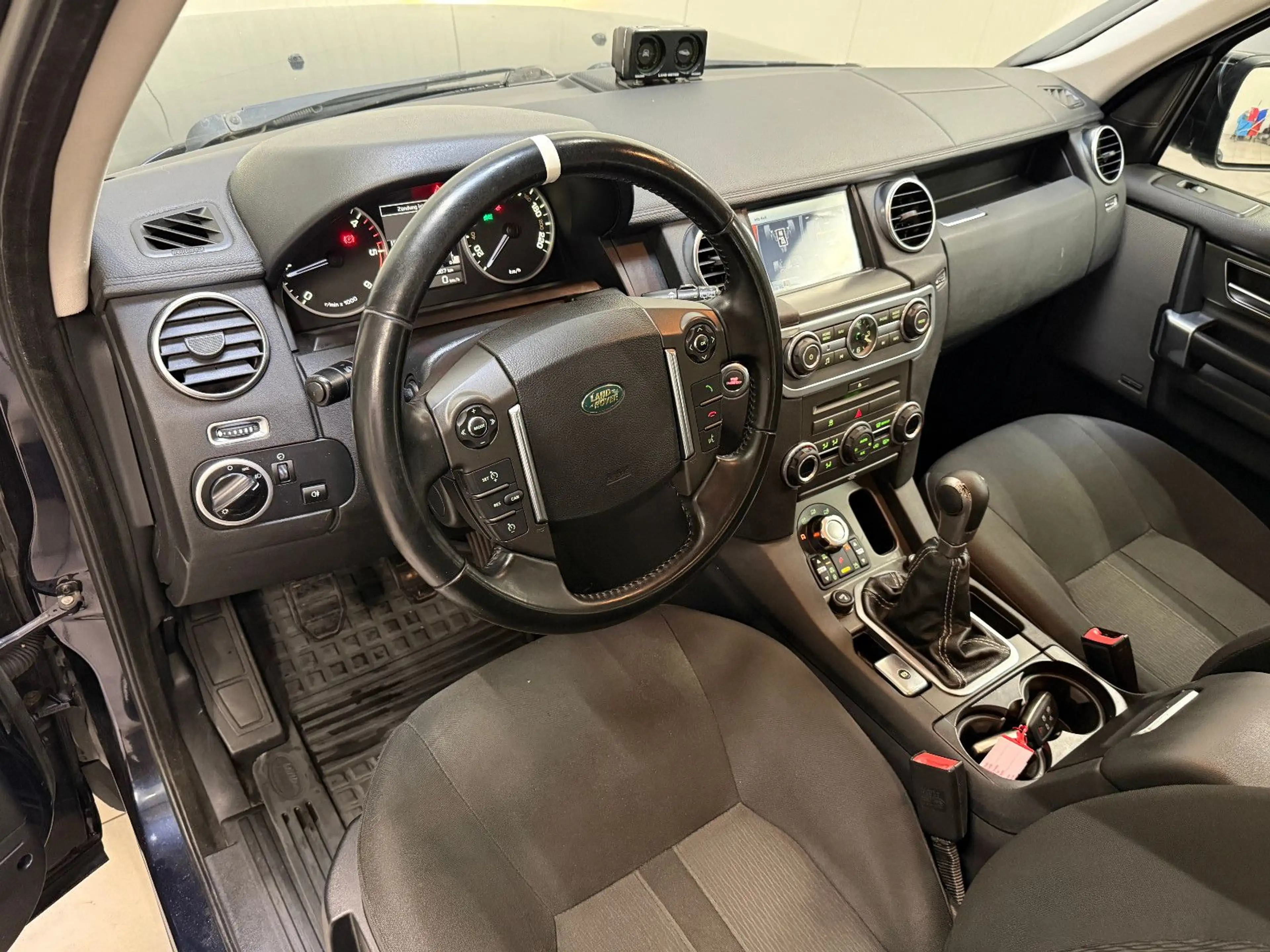 Land Rover Discovery 2.7 TDV6 S 4X4 — photo 7