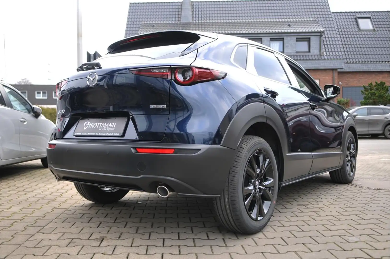 Mazda CX-30 2025 SoMo eSKYACTIV-G 2.5 140ps Aut. Homura Blau - 2