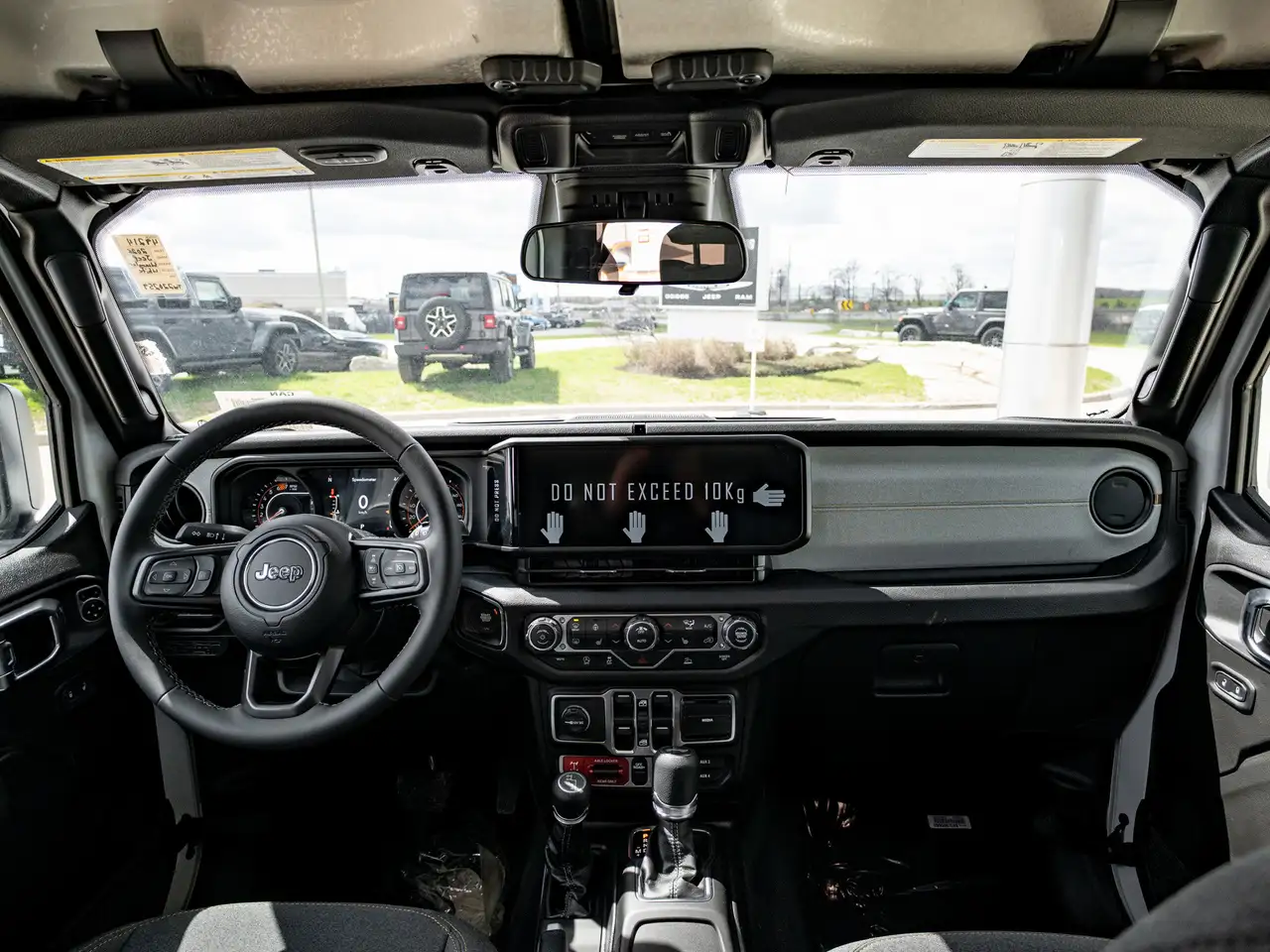 Jeep Wrangler снимка Jeep Wrangler