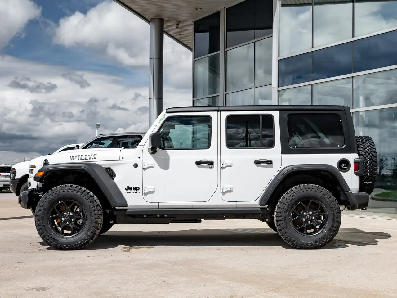 Jeep Wrangler снимка Jeep Wrangler