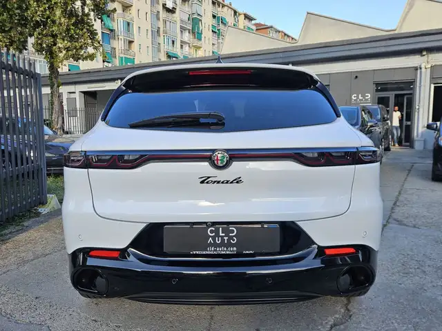Alfa Romeo Tonale view 5