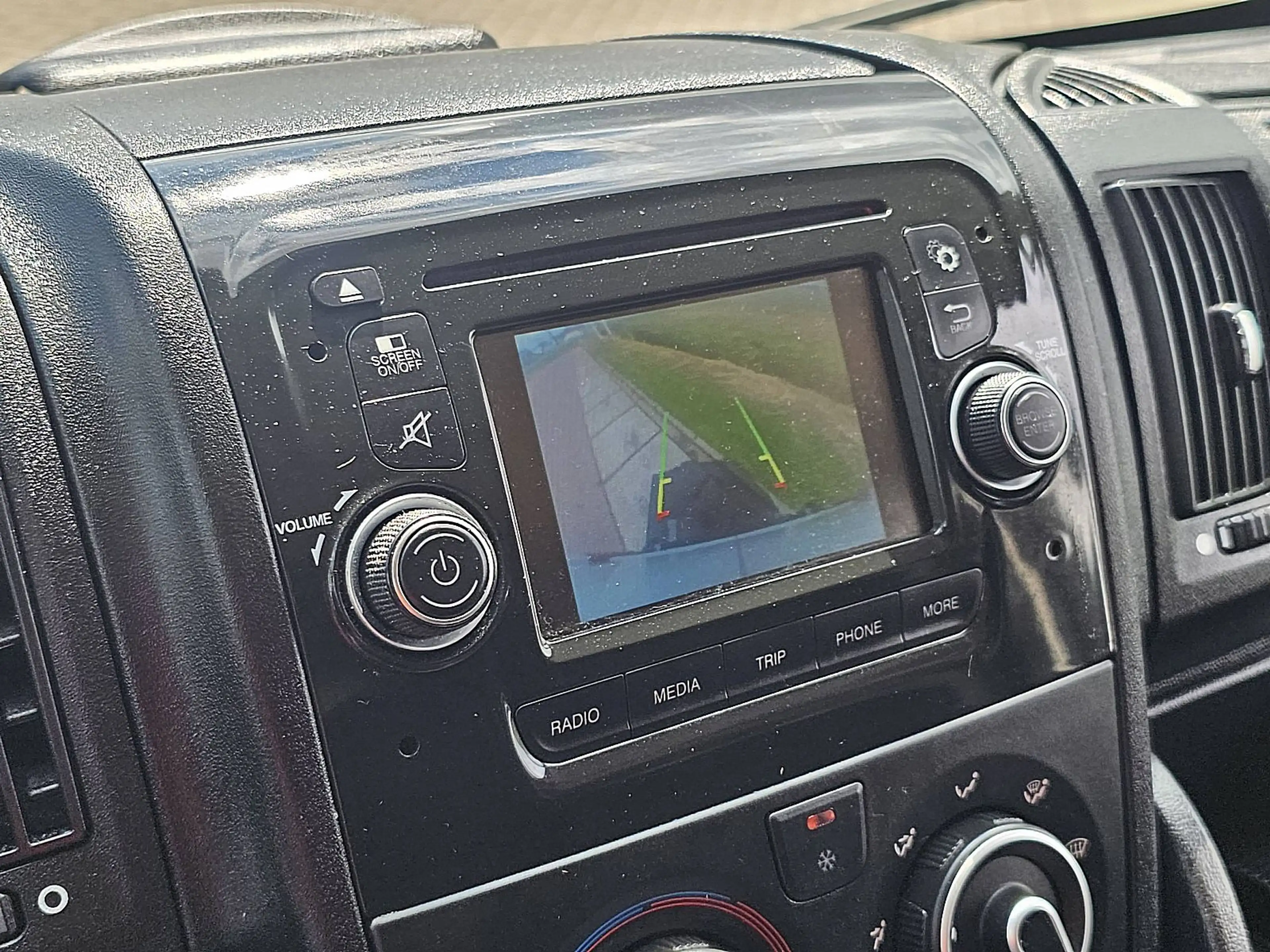 Peugeot Boxer 2.0 — photo 15