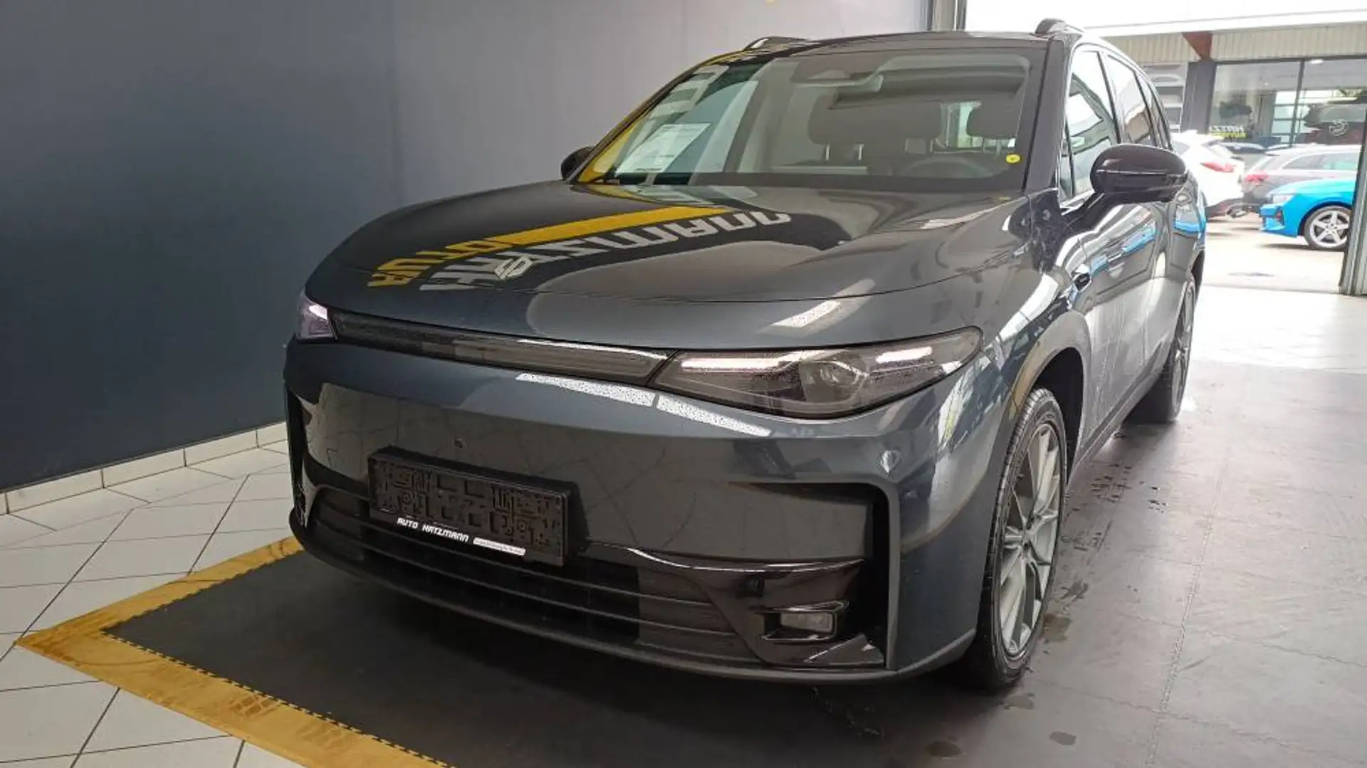 Leapmotor C10 Design ProMax AWD 81,9 kWh 600PS Grau - 2