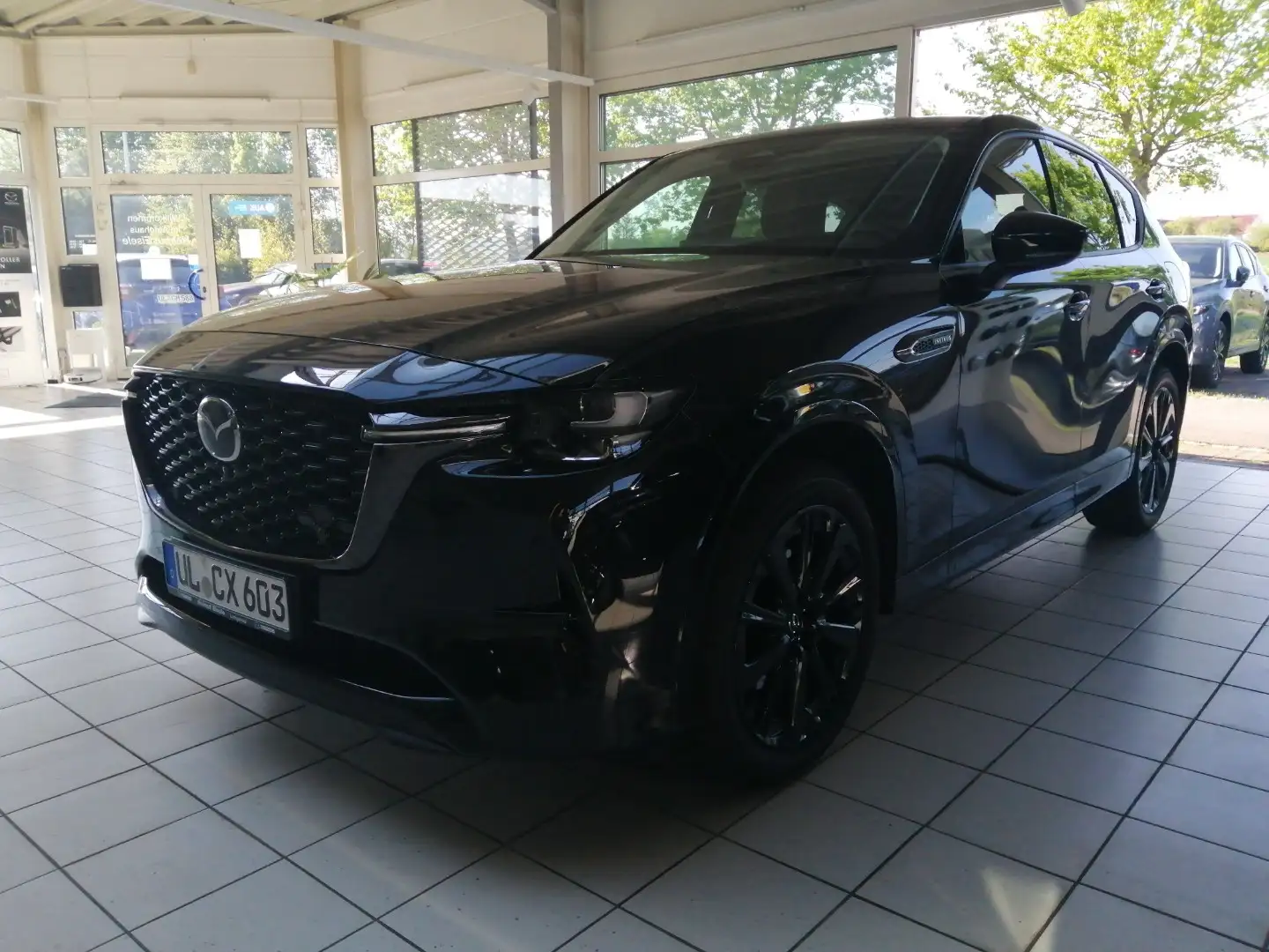 Mazda CX-60 e-SKYACTIV-D 254 Schwarz - 2